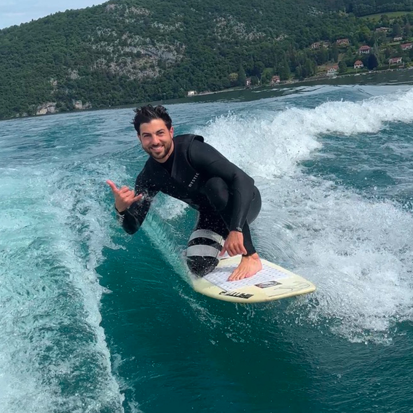 Wakesurf Arena Watersports